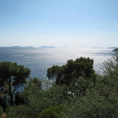 Cavalaire-sur-mer, 2 Pieces, 4 Personnes - Fr-1-100-202 * Cavalaire-sur-Mer